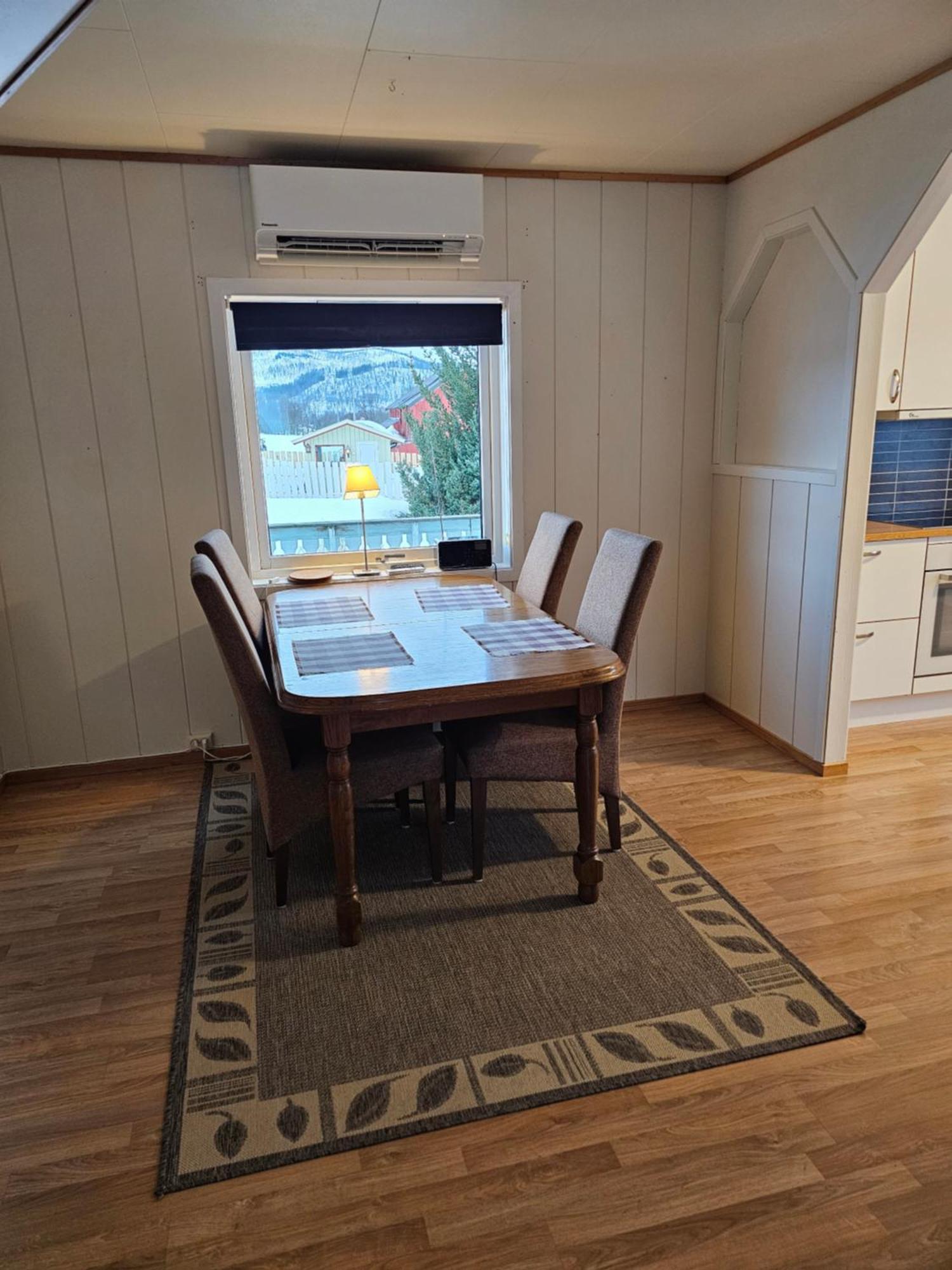 Villa Tonsvik Enebolig Tromsø Esterno foto